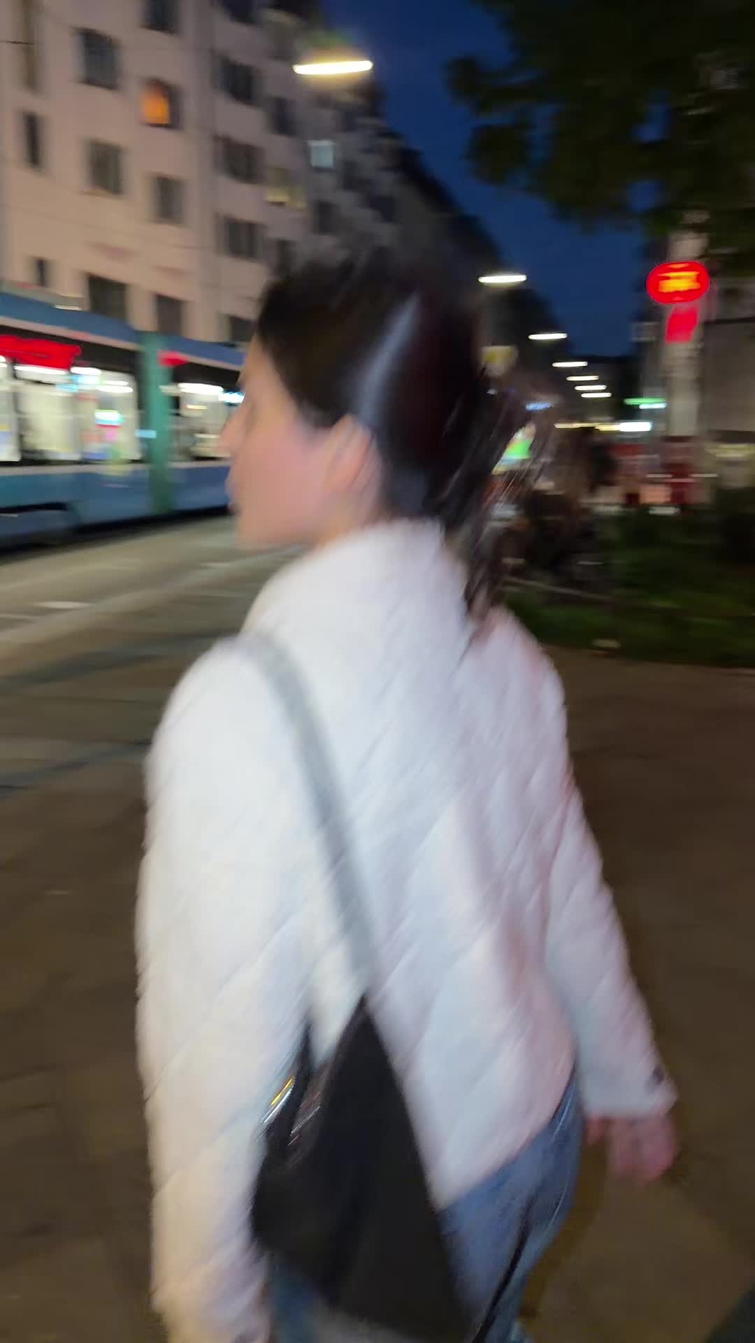 @E V A
