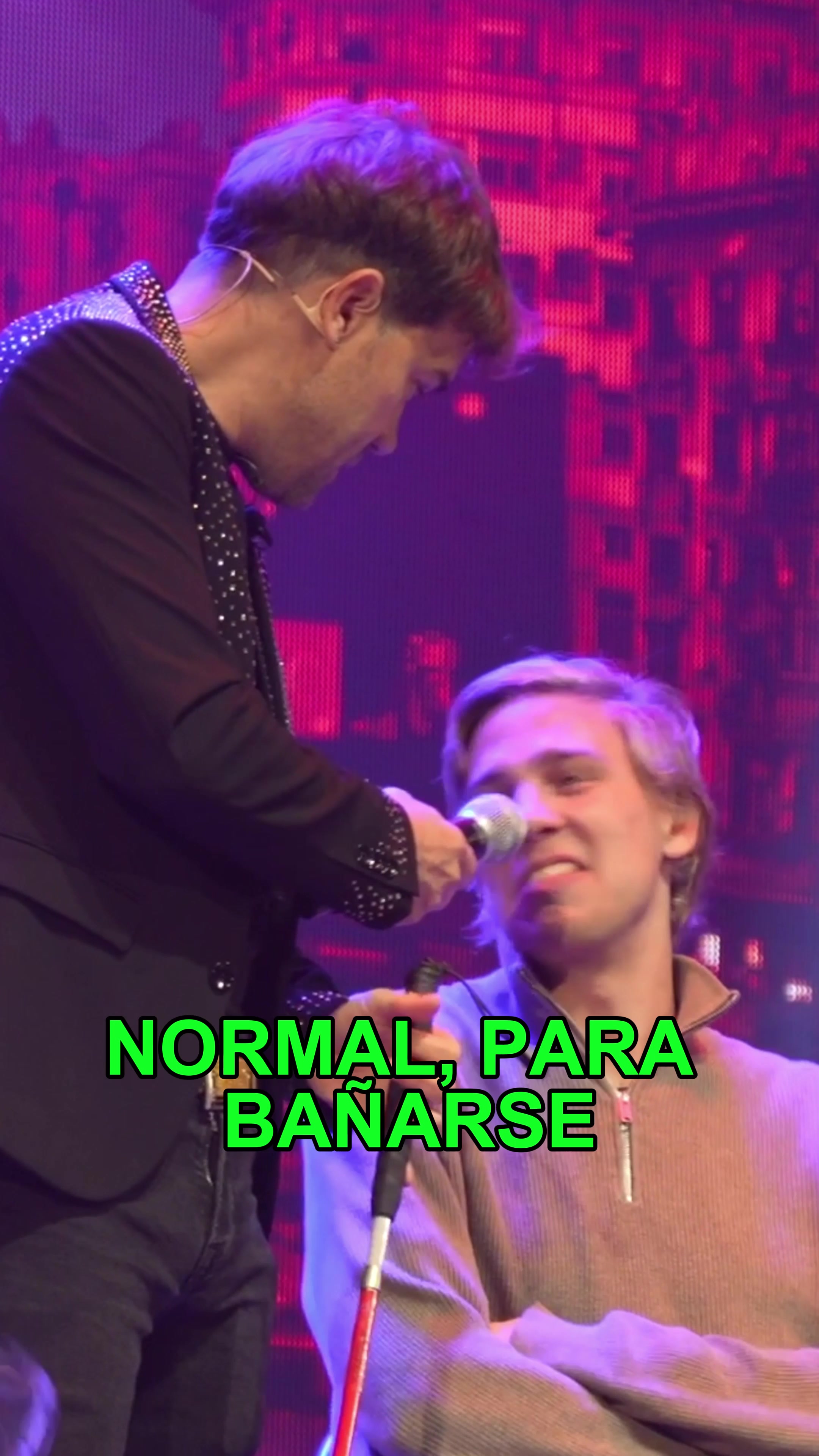 @Juan Dávila