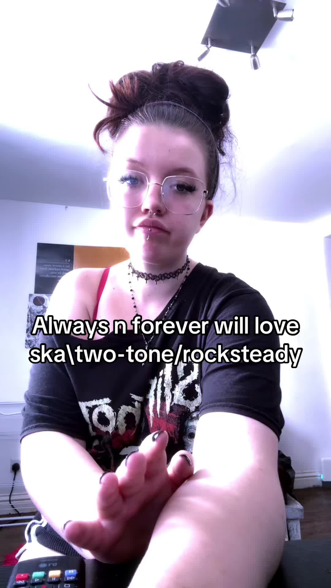 @ravenisagoth_x