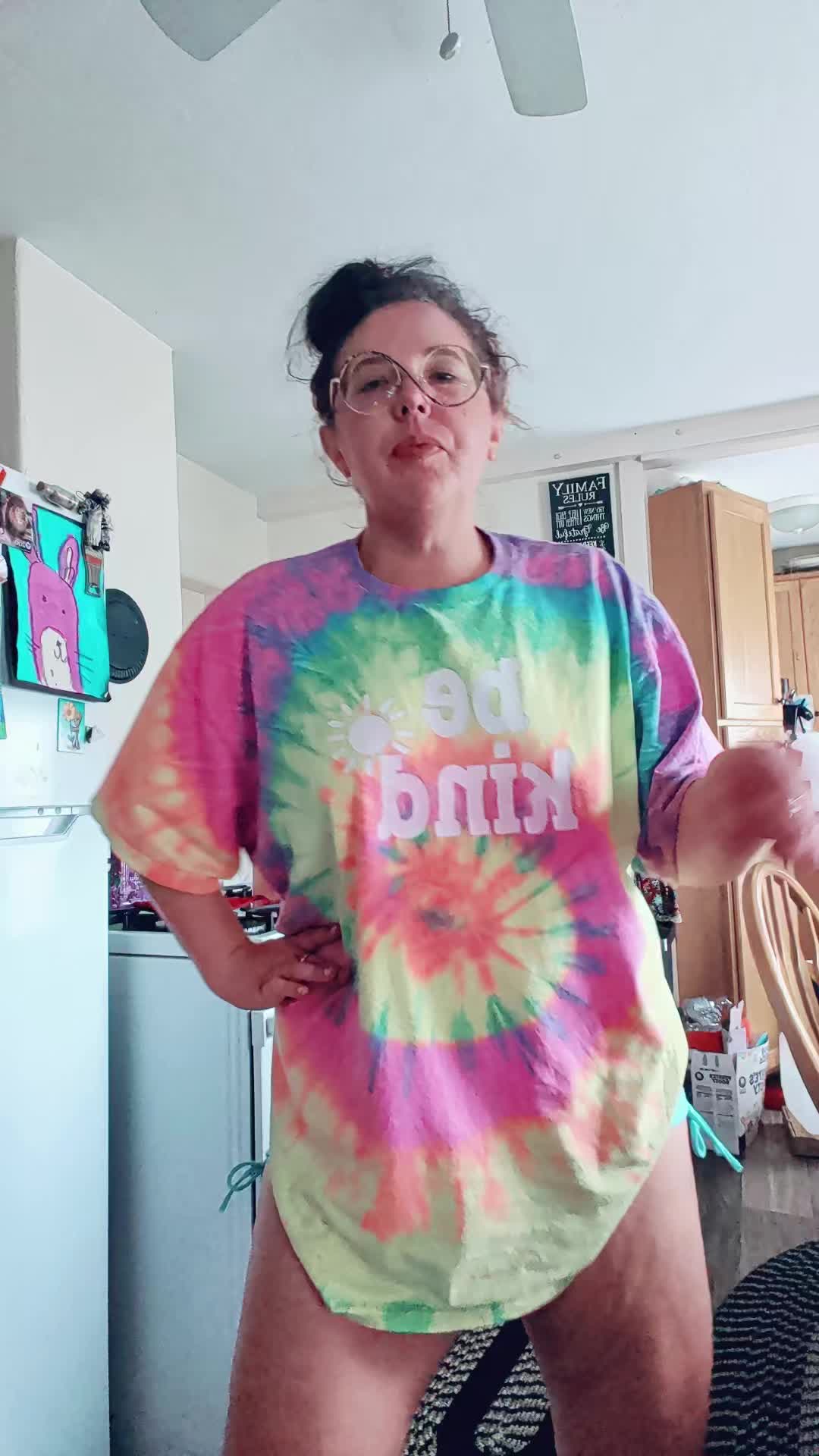 @Chellyissomewhere710