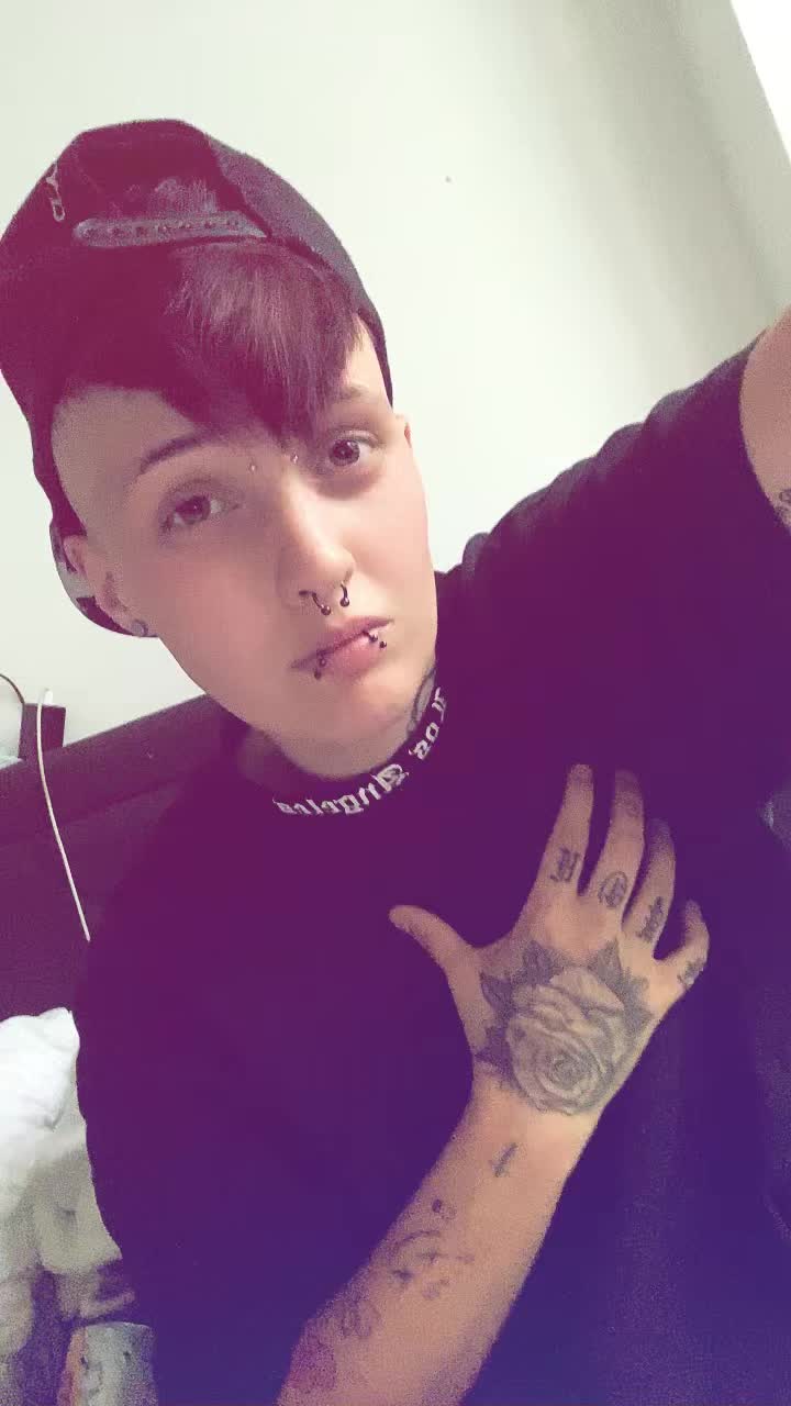 @🦖chichis_Frau_🦖