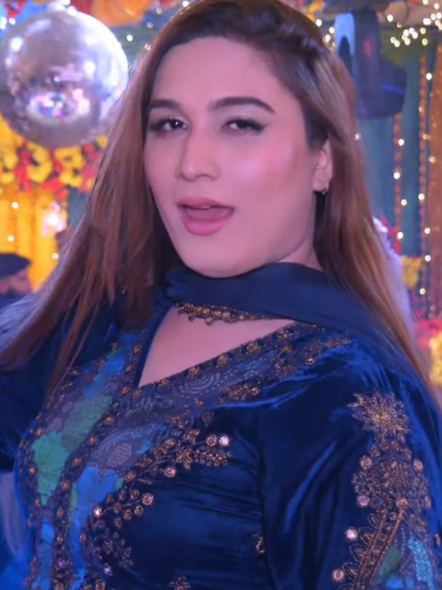 @Shahbaz Khan 714