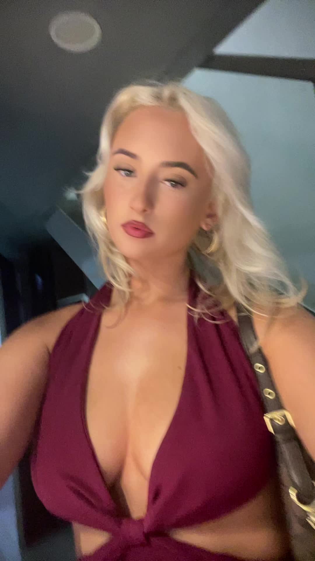@Ellie