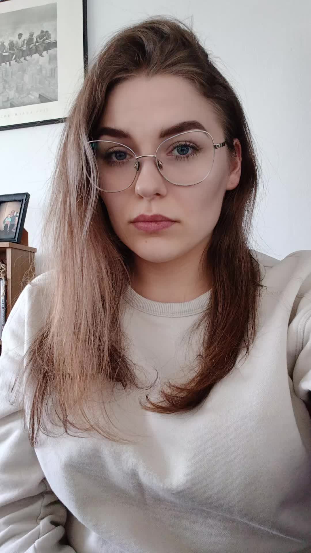@Blondiii