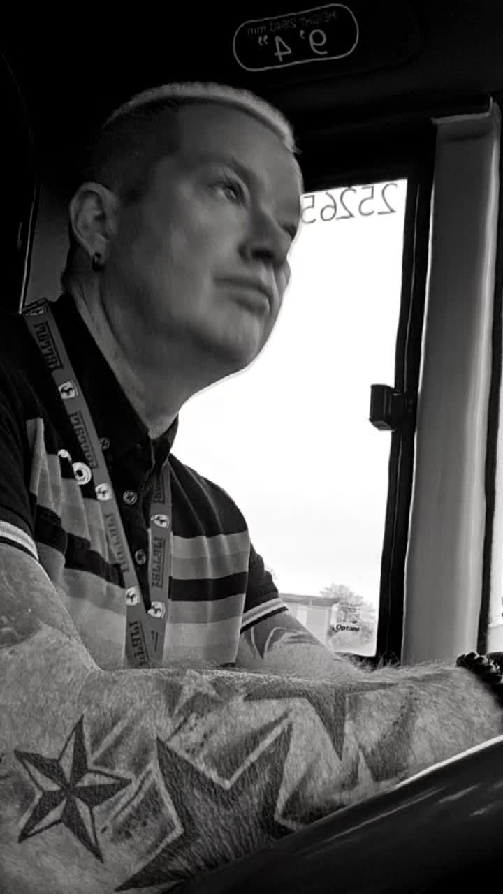 @KrazyBusGuy