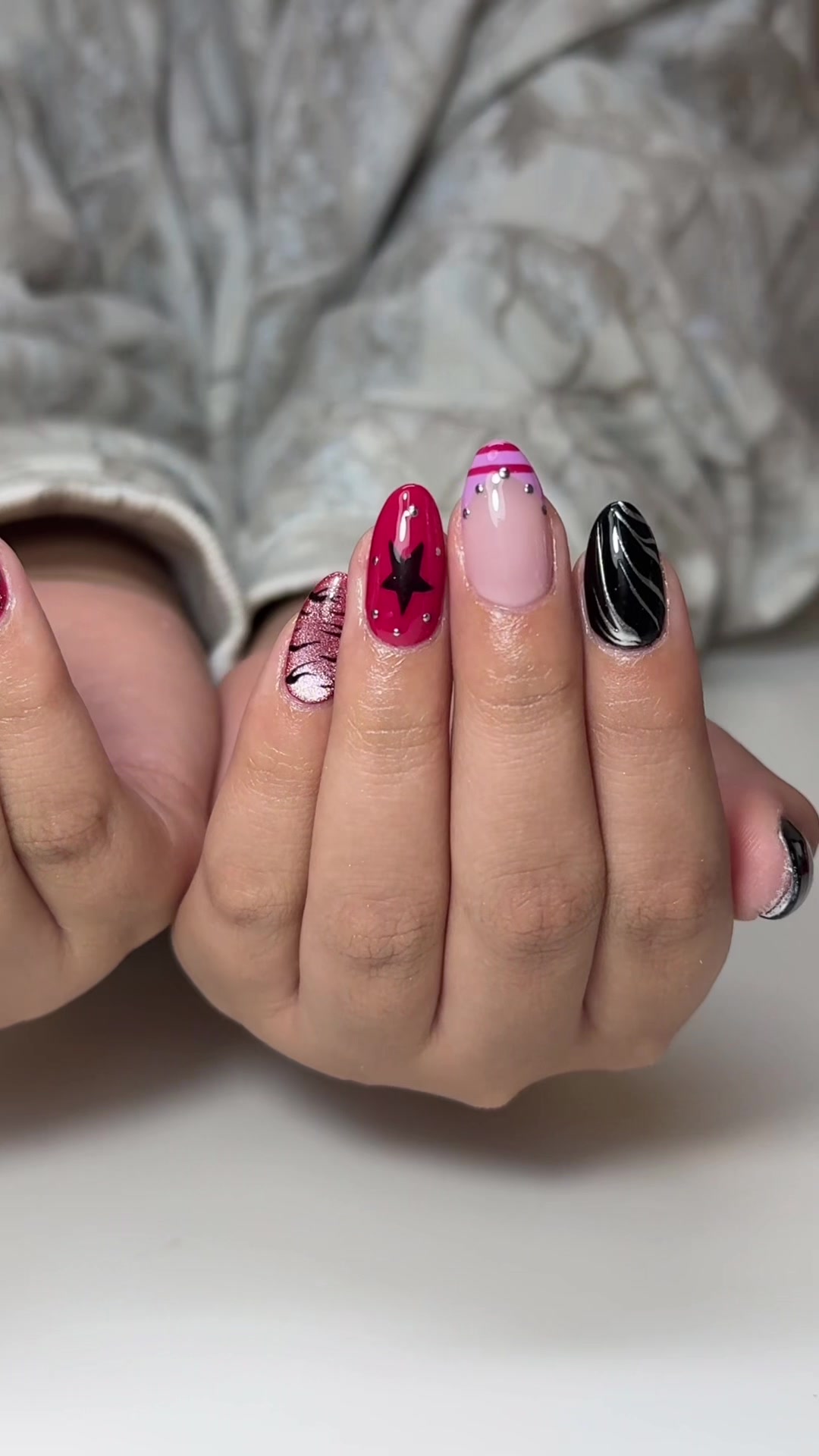 @houston nail tech & esti ♡︎