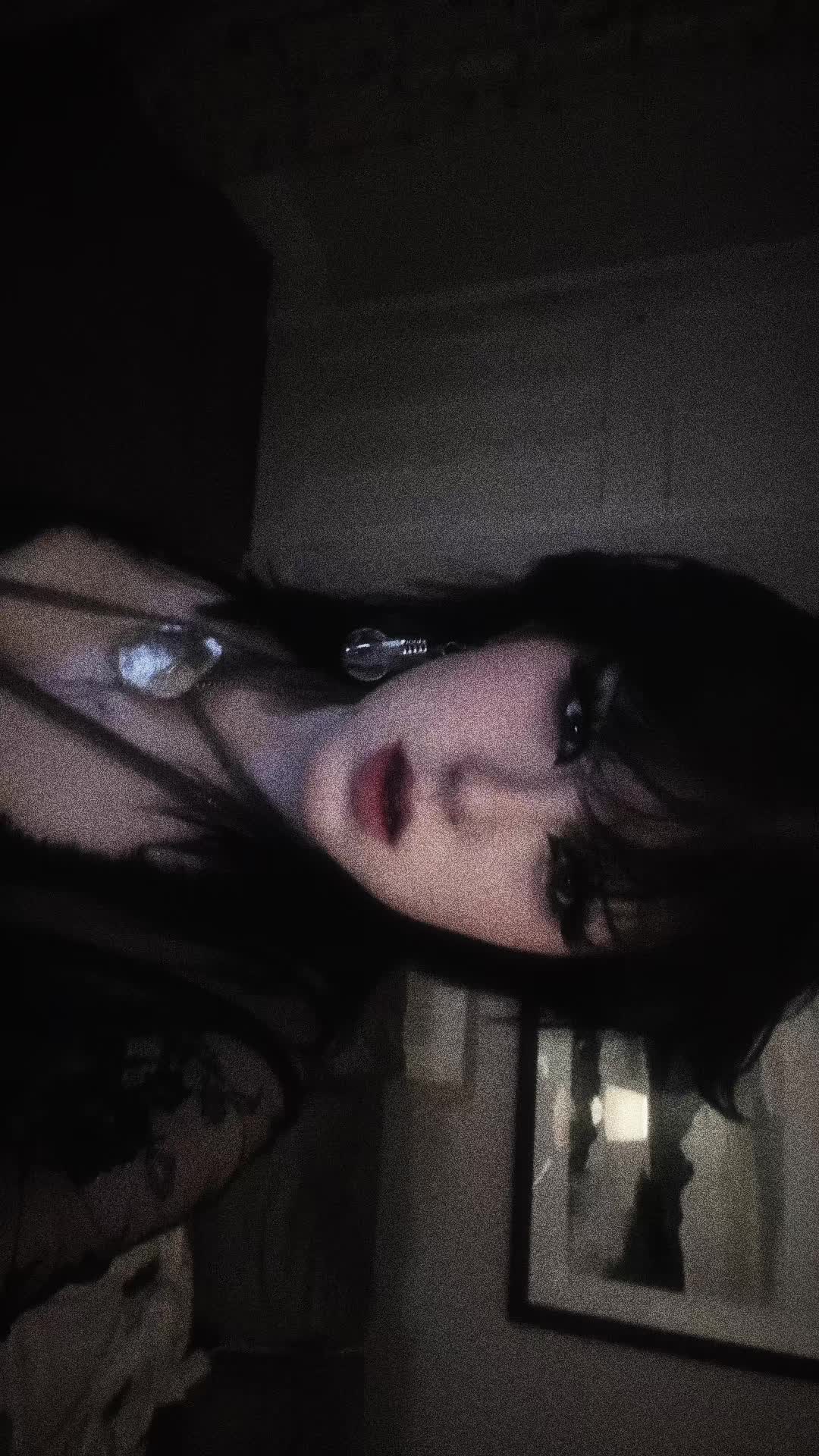 @Gothic.Fox