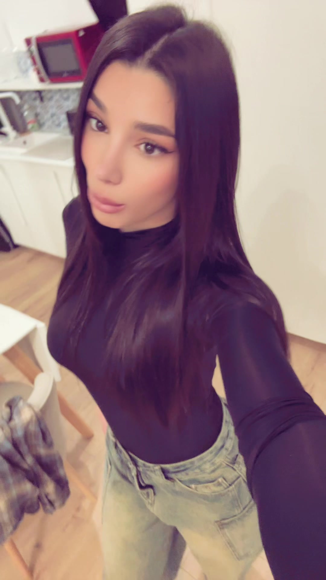 @Adelec