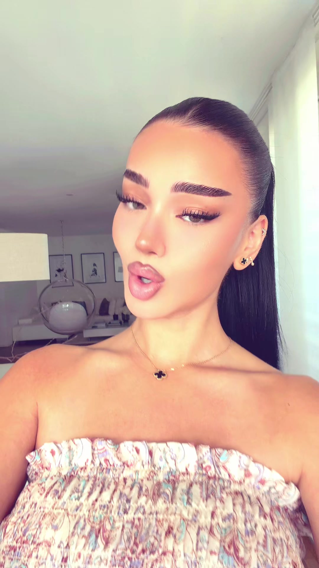 @Notdzana