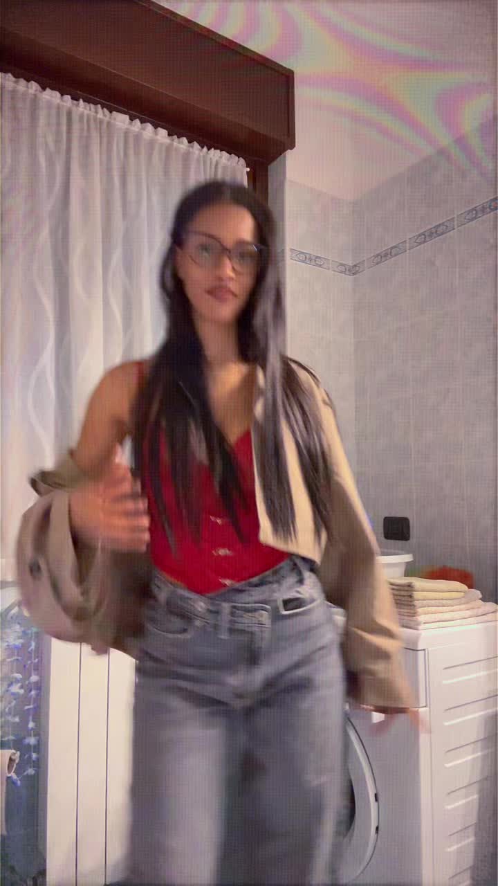@Bandolera 🇦🇱🇨🇲