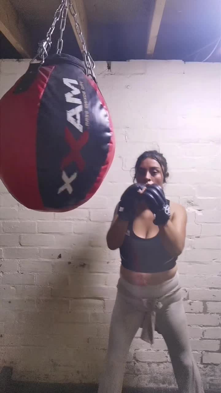 @Colombianrodriguez🇨🇴🌹