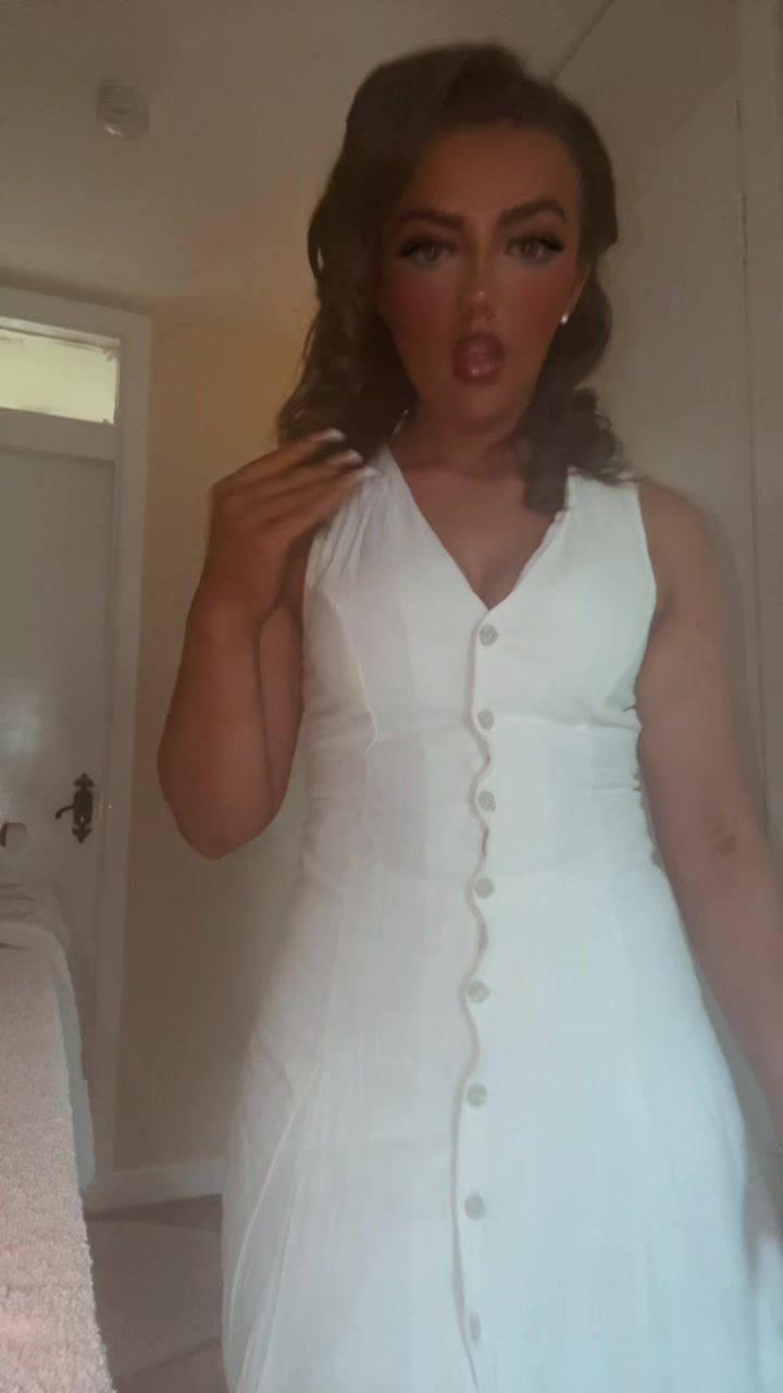 @ellensmag_18x