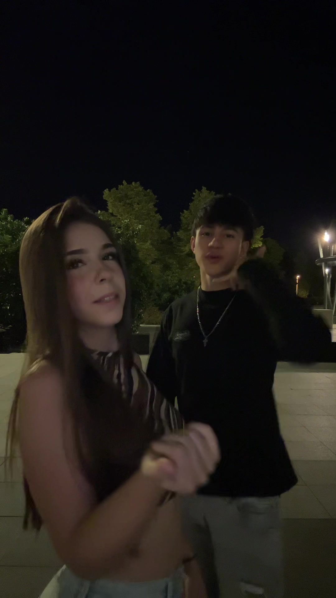 @lu