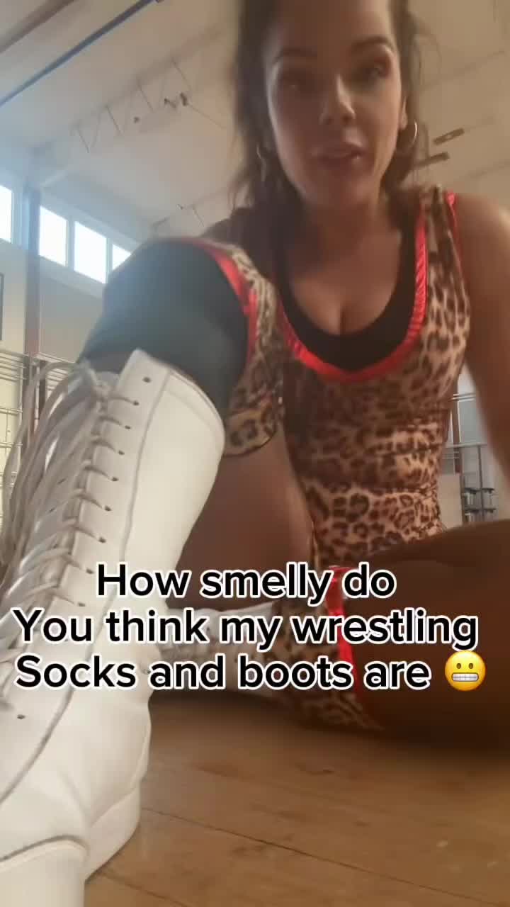 @Nadia Sapphire