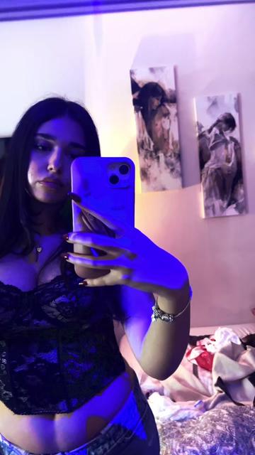 @kiana🌟