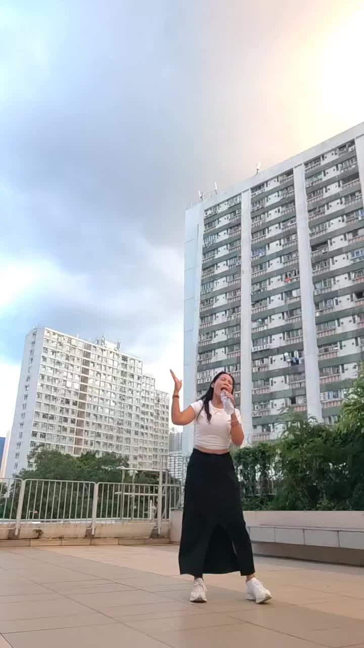 @Brat Lady ๐