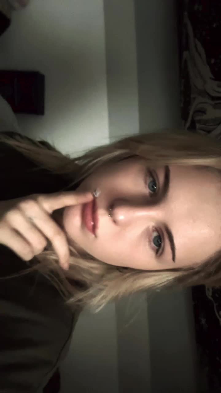 @holly.sm444