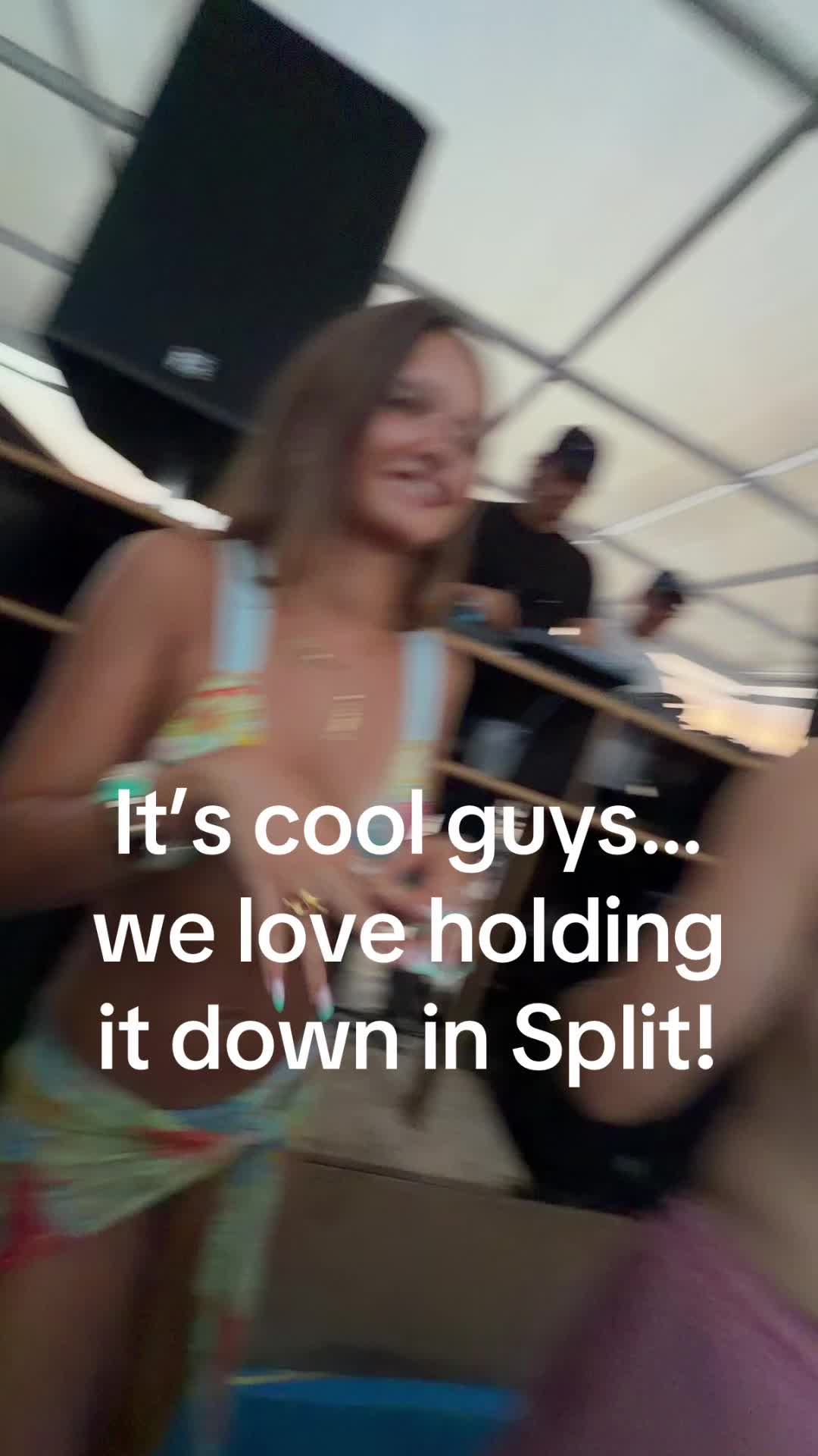 @Out To Sea - Split Boat Party