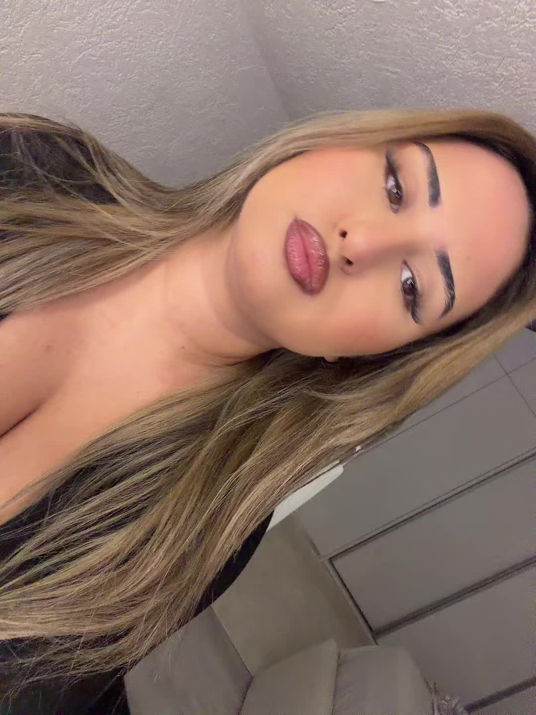 @e