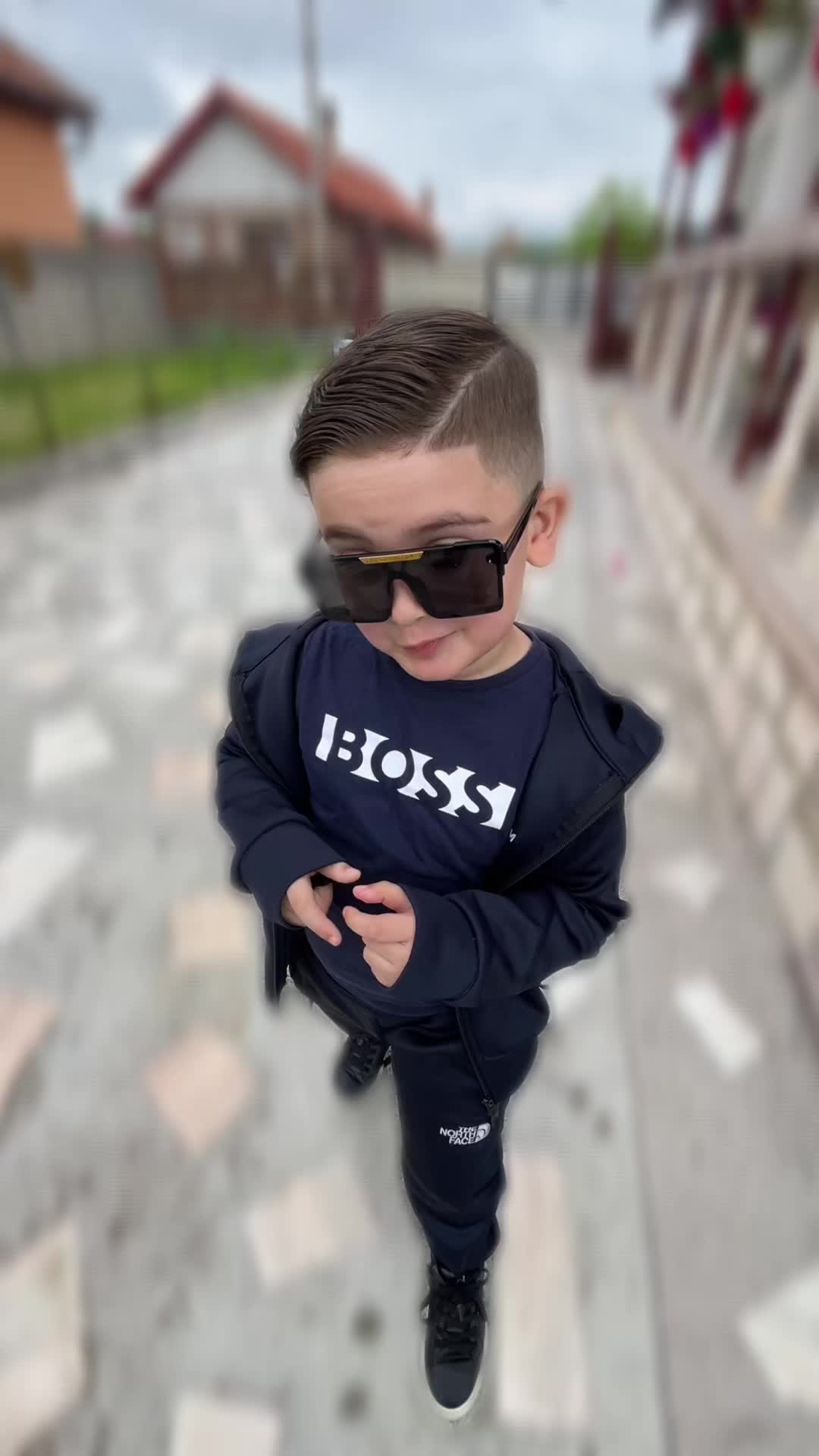 @Luisa👸🏻