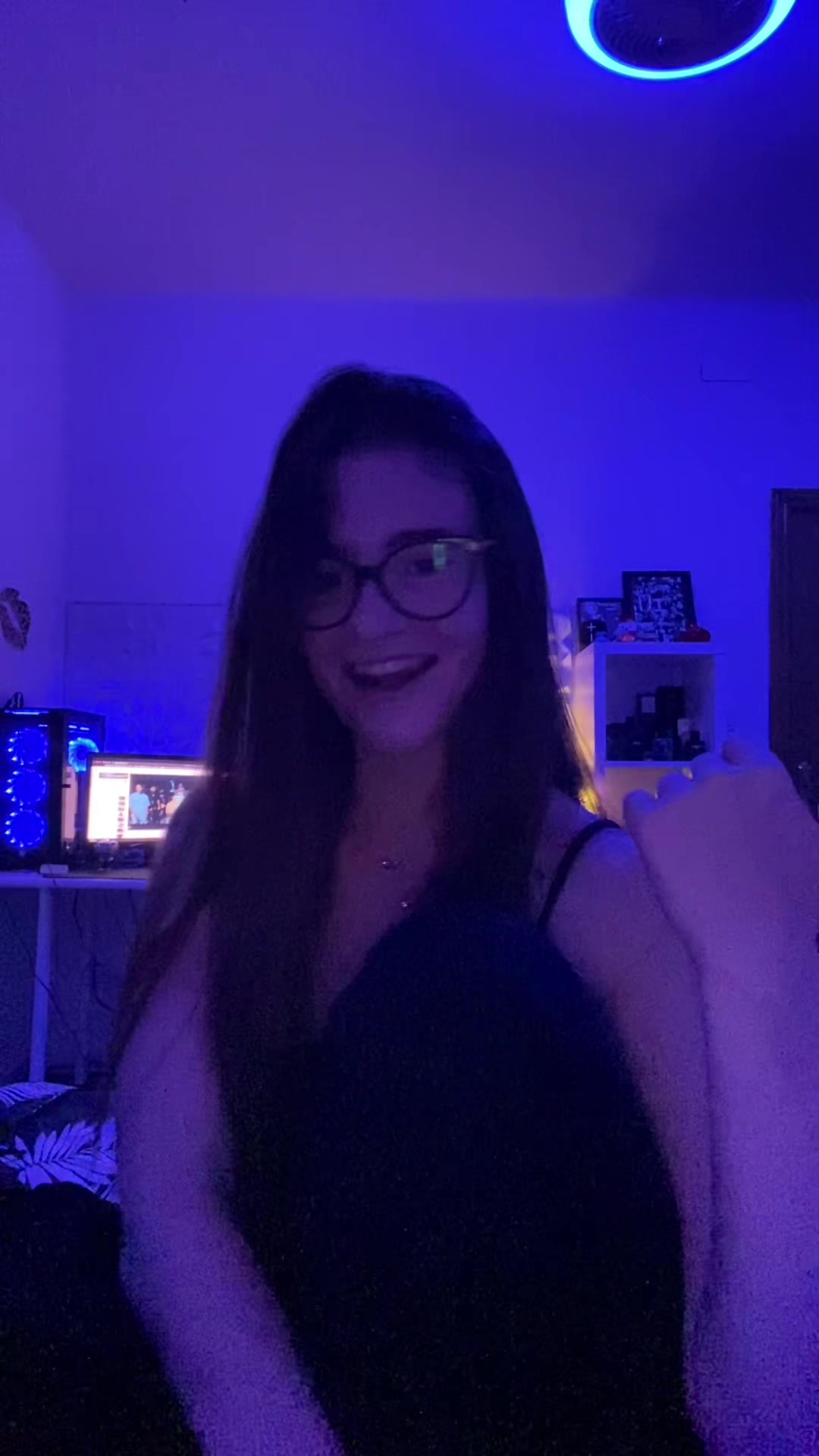 @aandreaa.caarmonaa