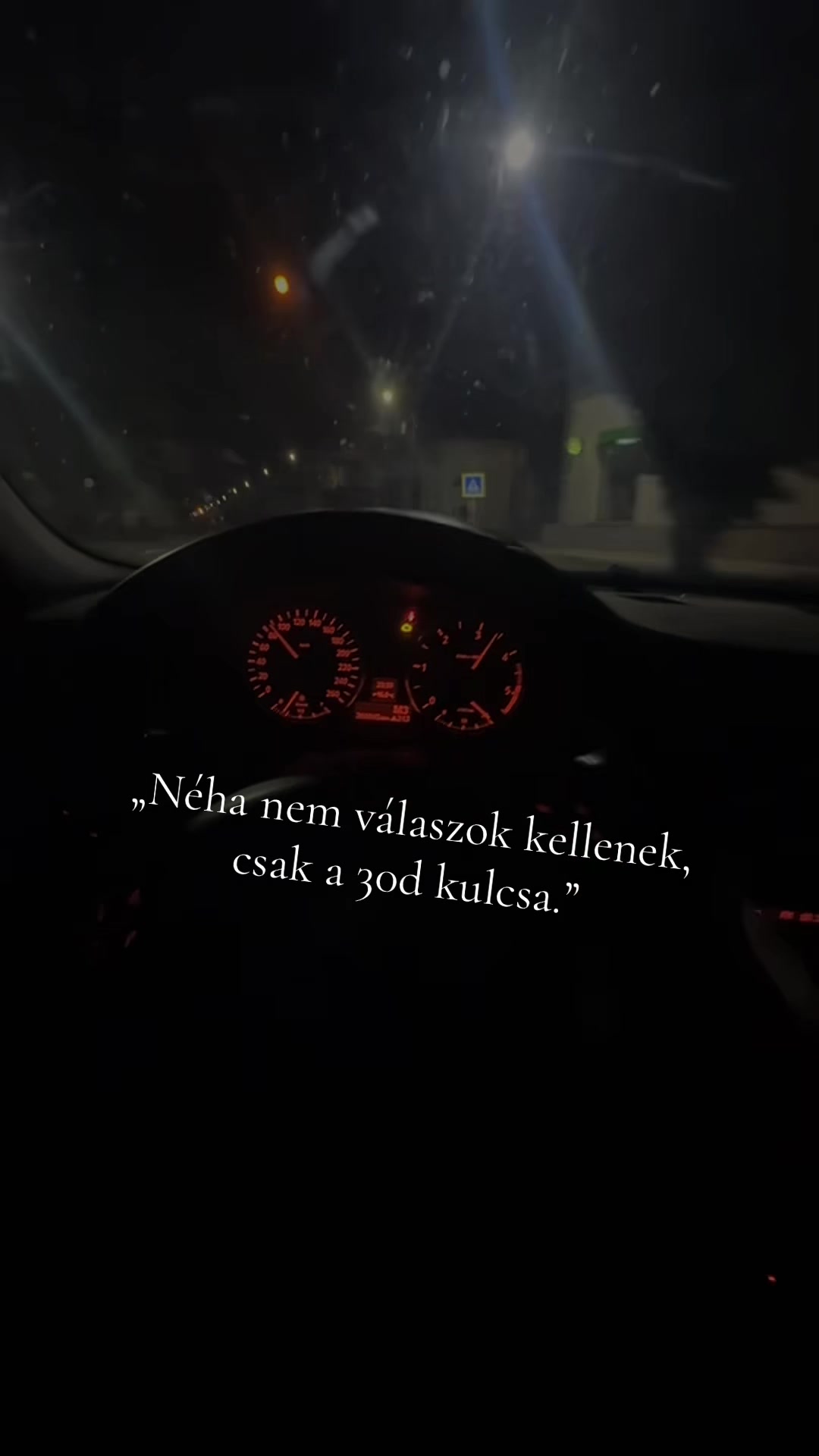 @varadigusztav