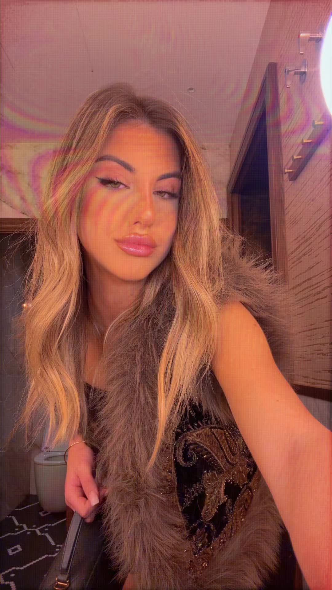 @Lu