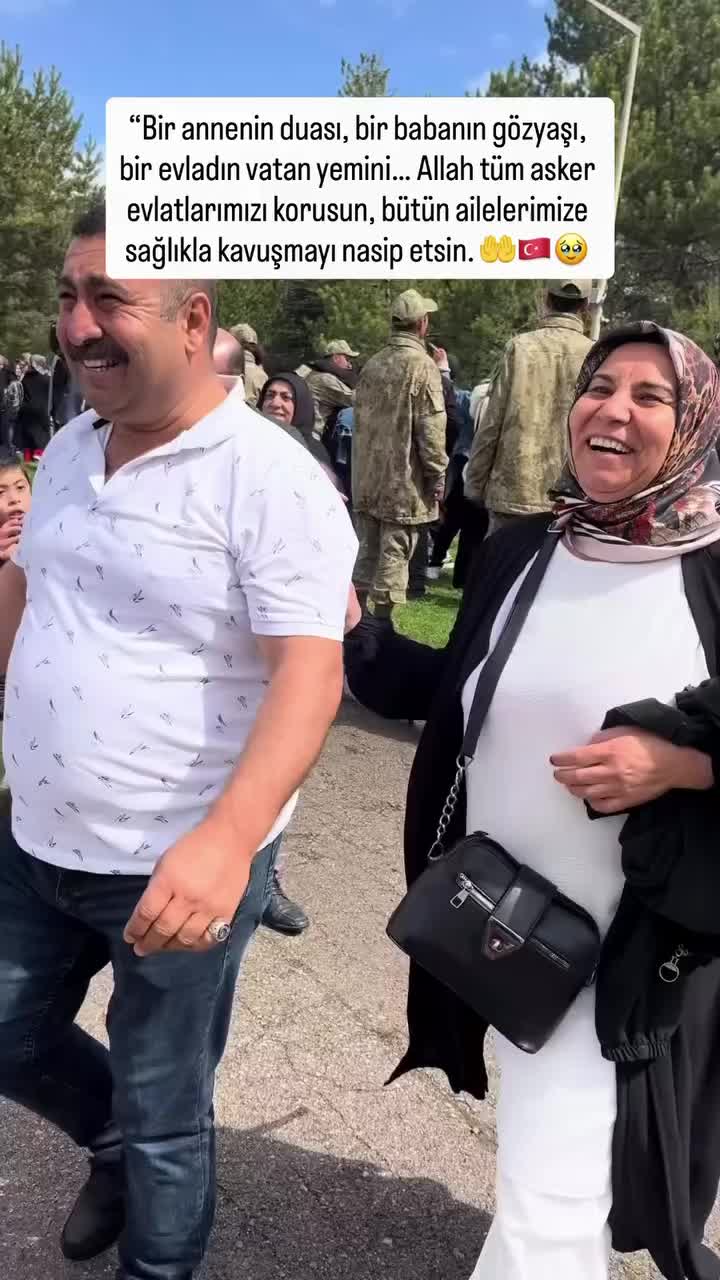 @ozelharekat_