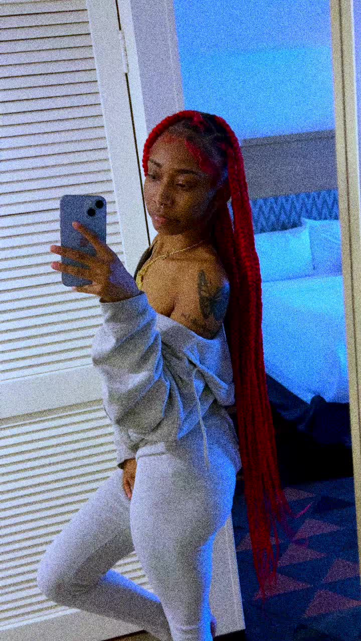 @🕷️