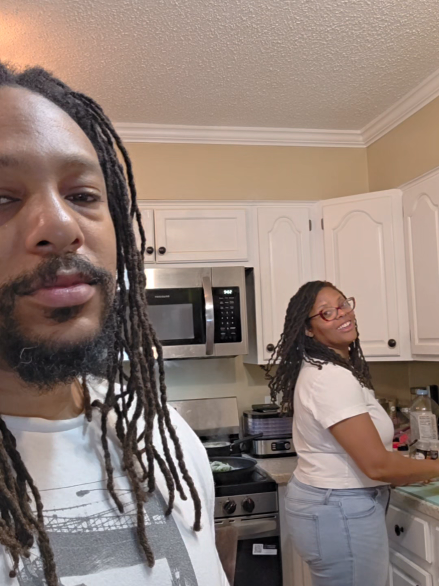 @HayesFamilyTV