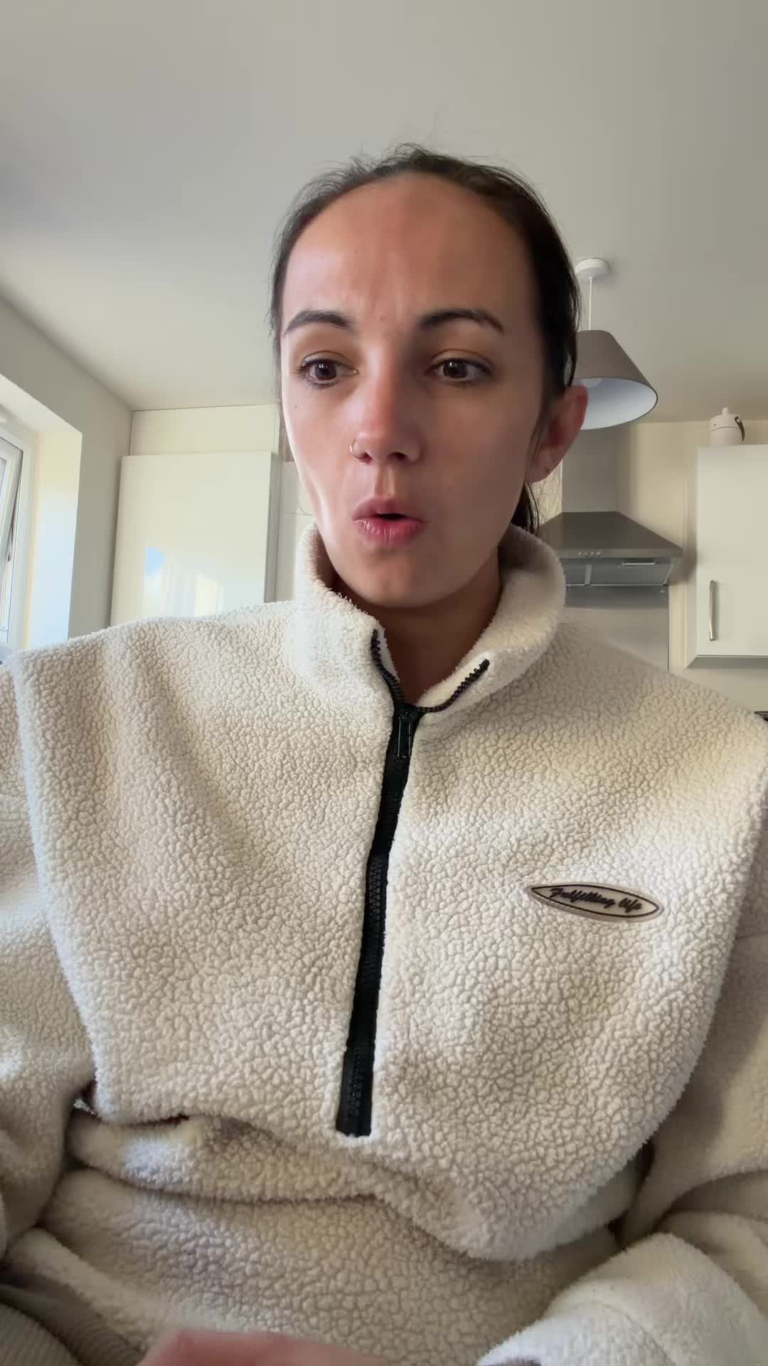 @Becca 🤍|