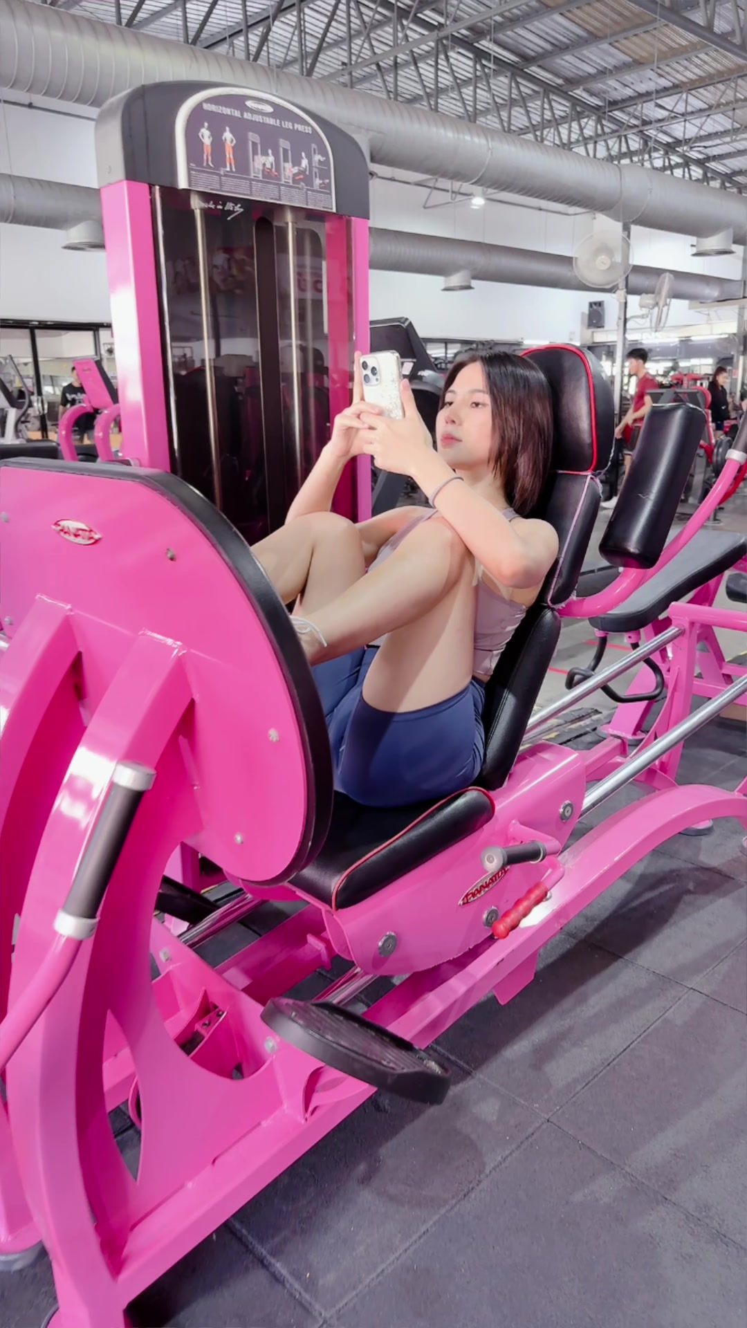 @LadyPinkchannel