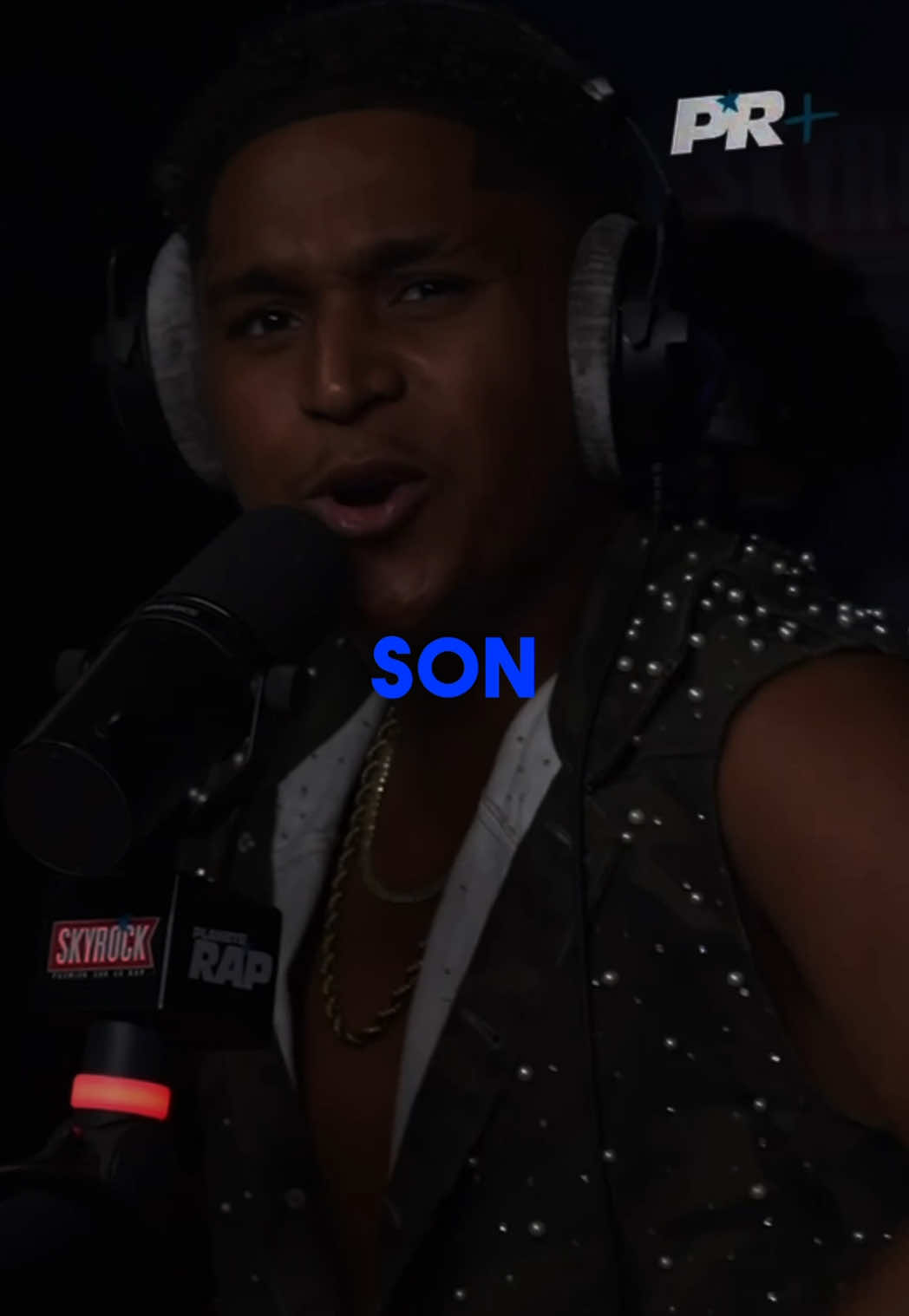 @️