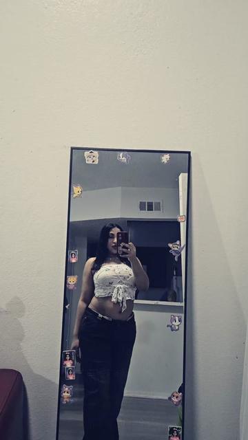 @🐦🐞Yessy C.M 🐾🕷