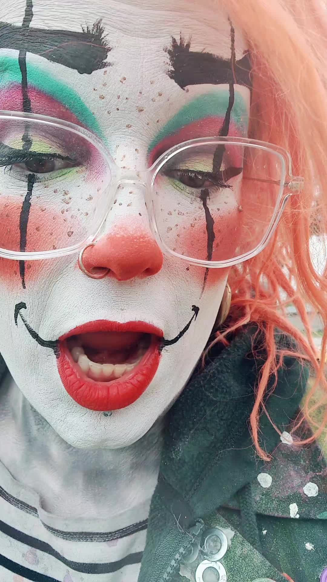@Trash the Clown