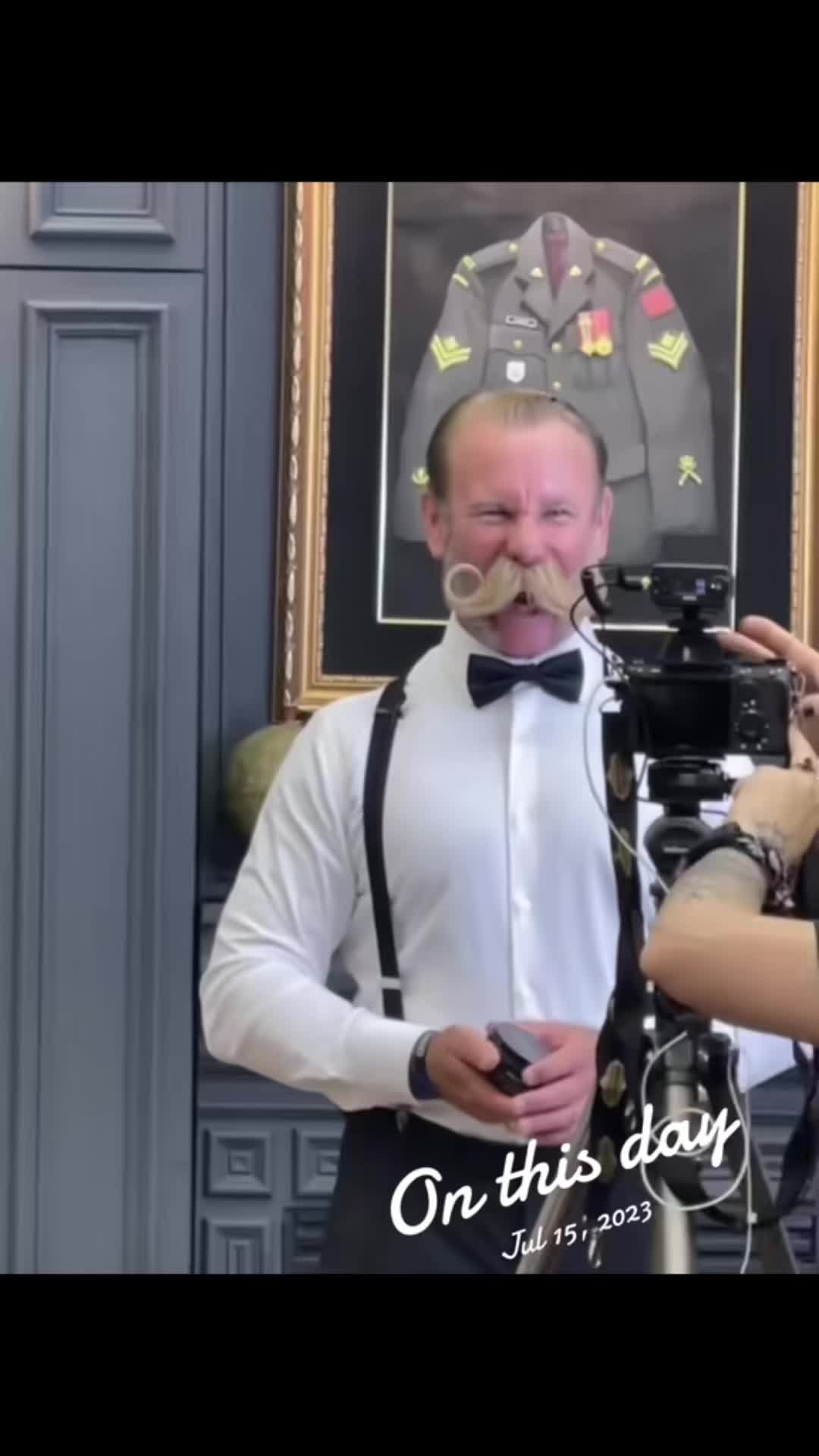 @Bobandelliothismustache