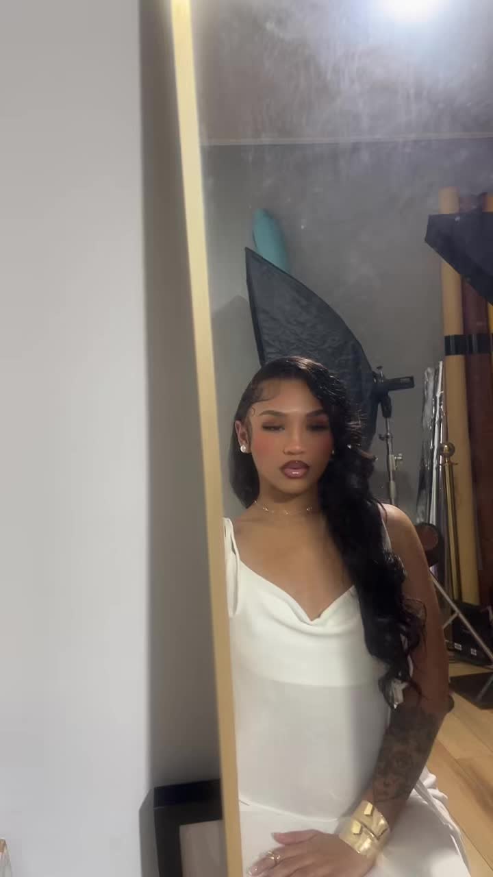 @_KiarraB