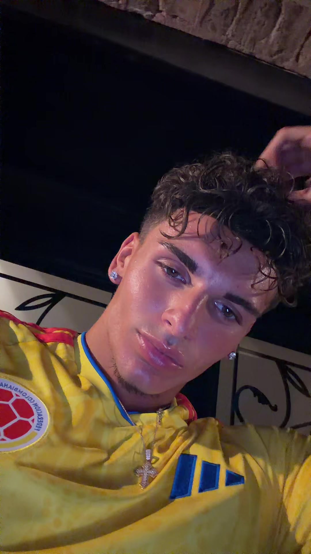 @chris.nikoo