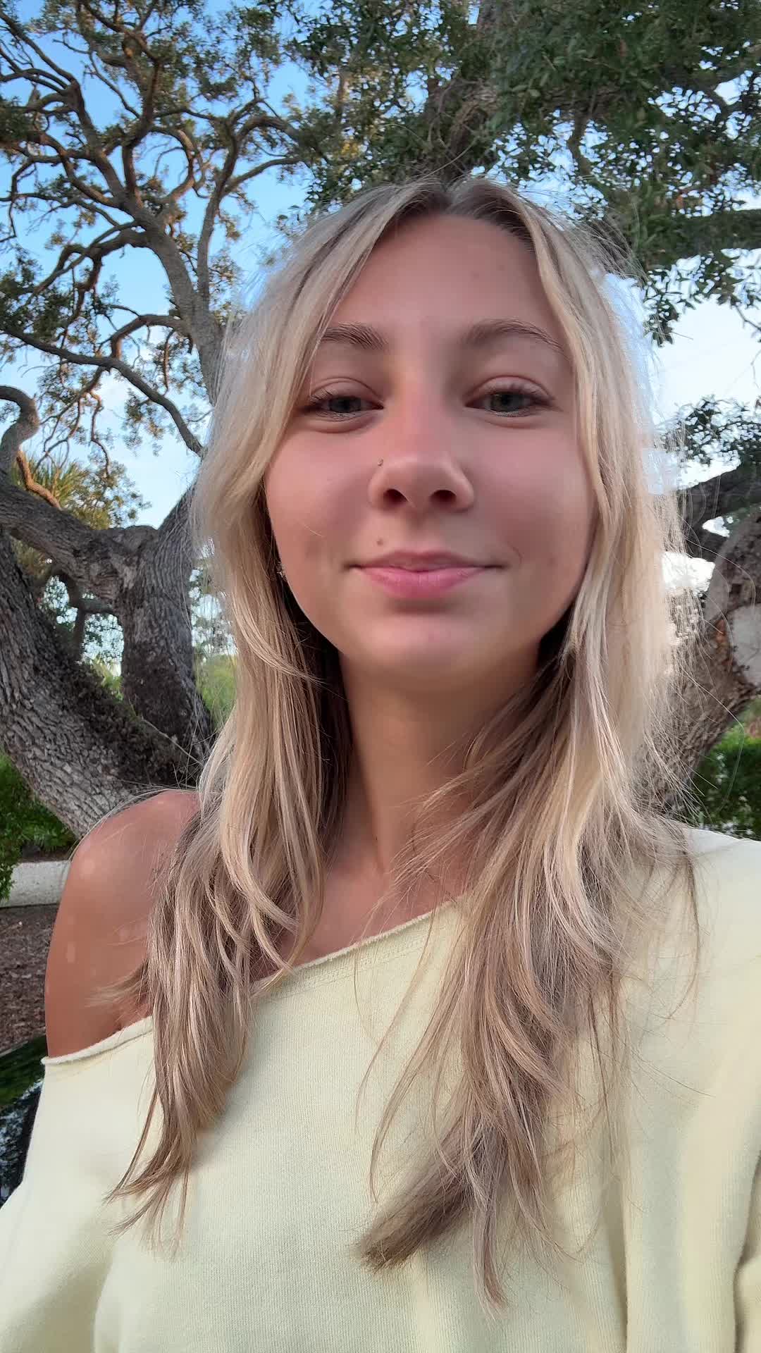 @d🦢