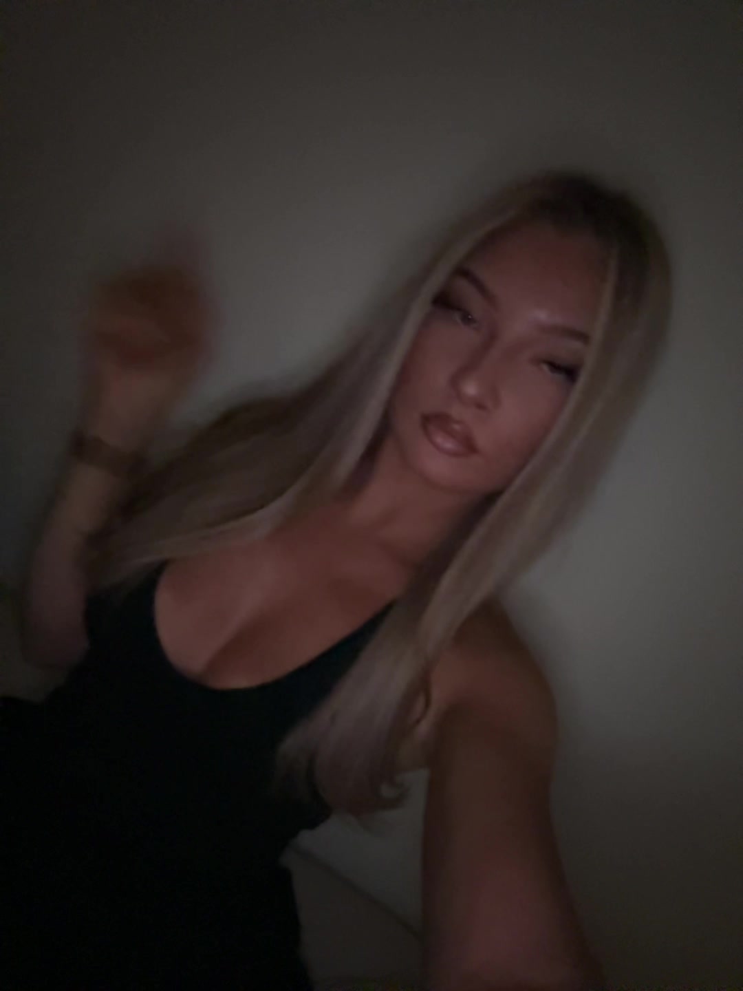 @Laly