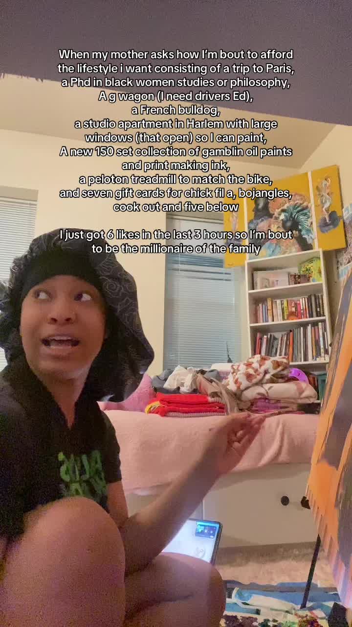 @_chloethecurator_