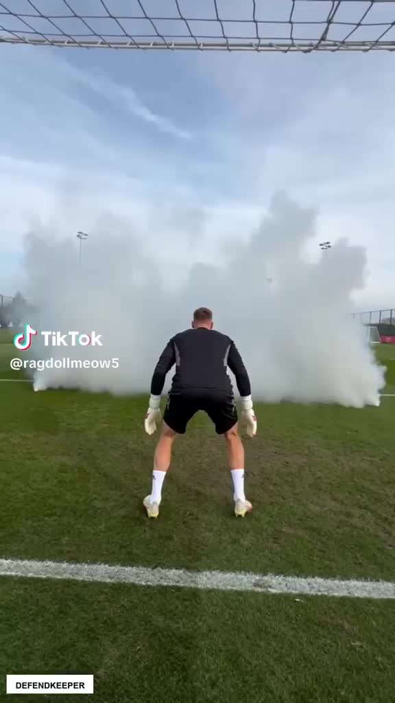 @footballfaithfuls