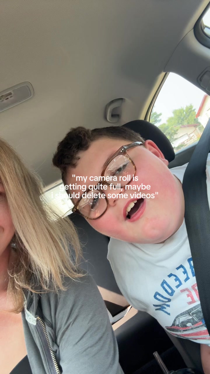 @dumbblondewholovestobake
