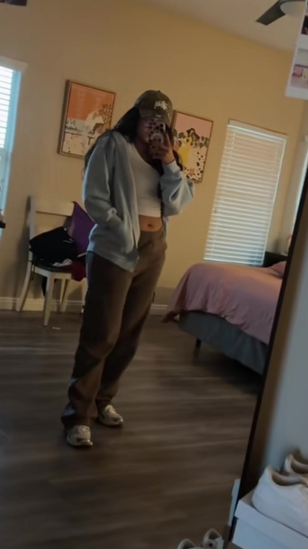 @alysianichele
