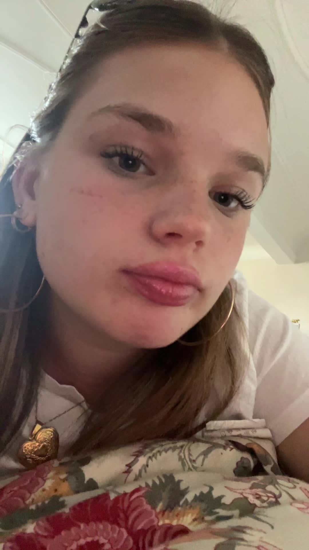 @flo🧁🧘🏼♀️⭐️🎨