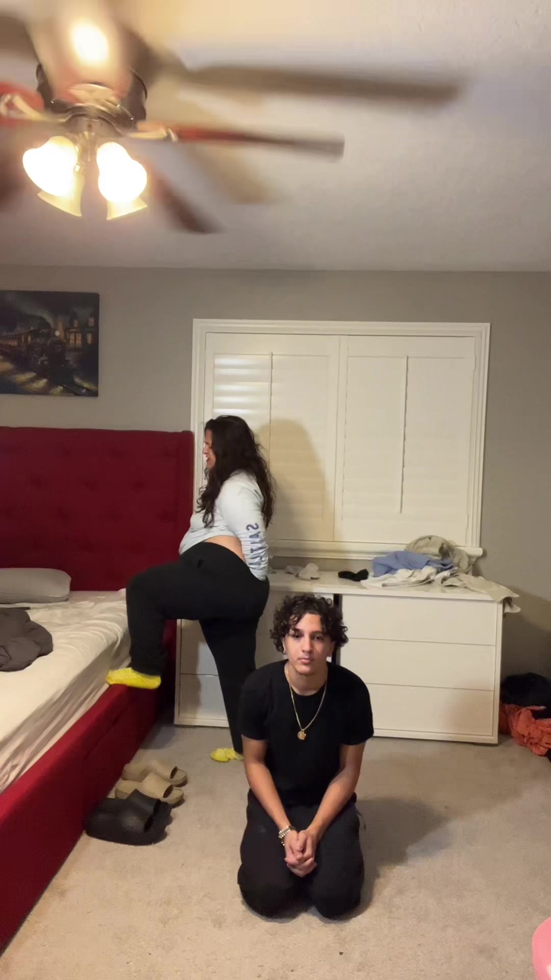 @Jennypopach