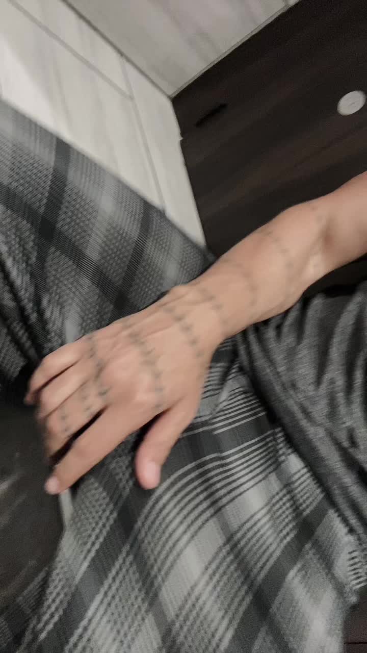 @Alex ๏พ๐ถ