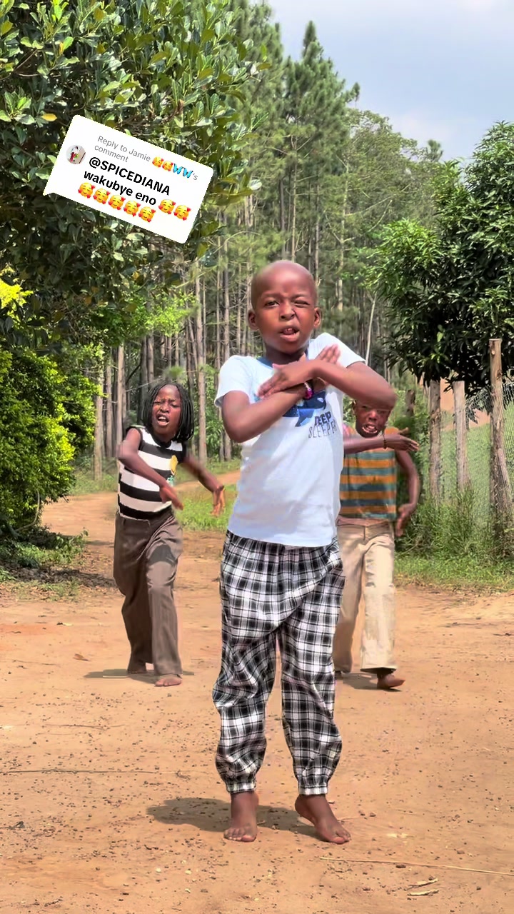 @DREAM HUDSON GIRLS 🇺🇬