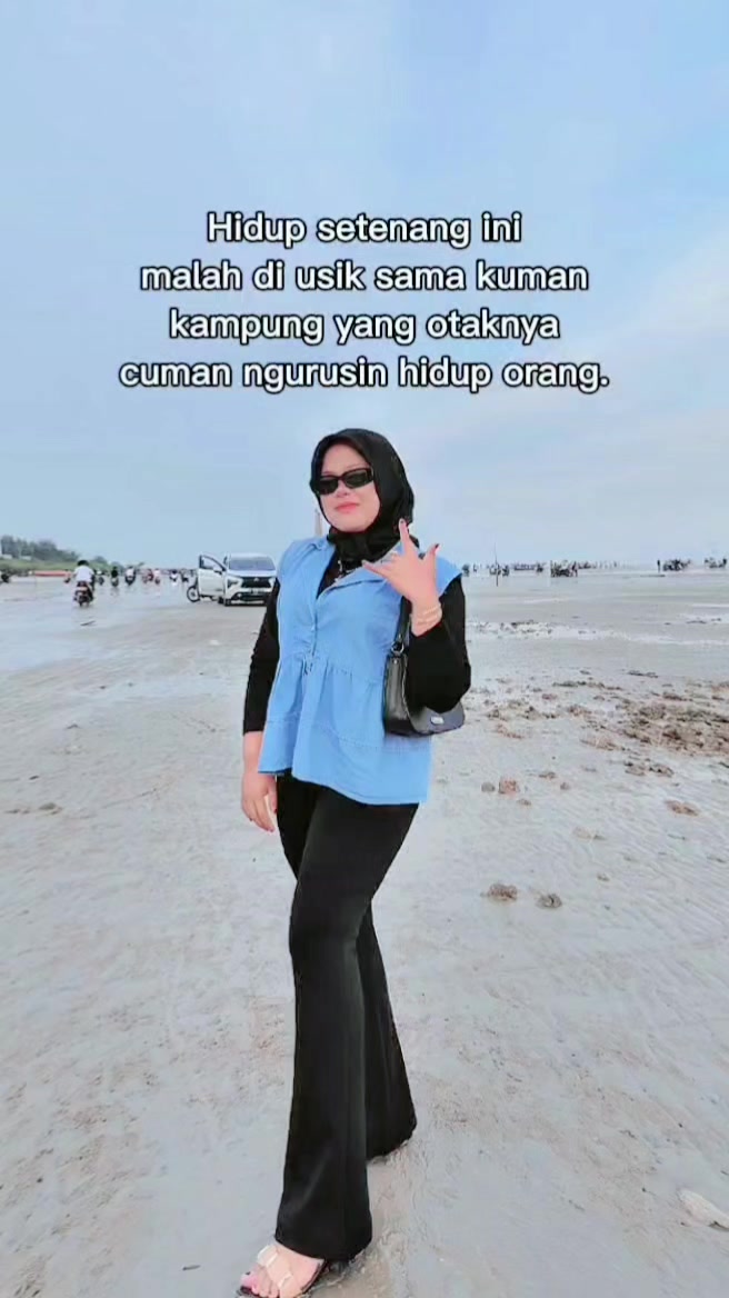 @Vanessa Angell 01