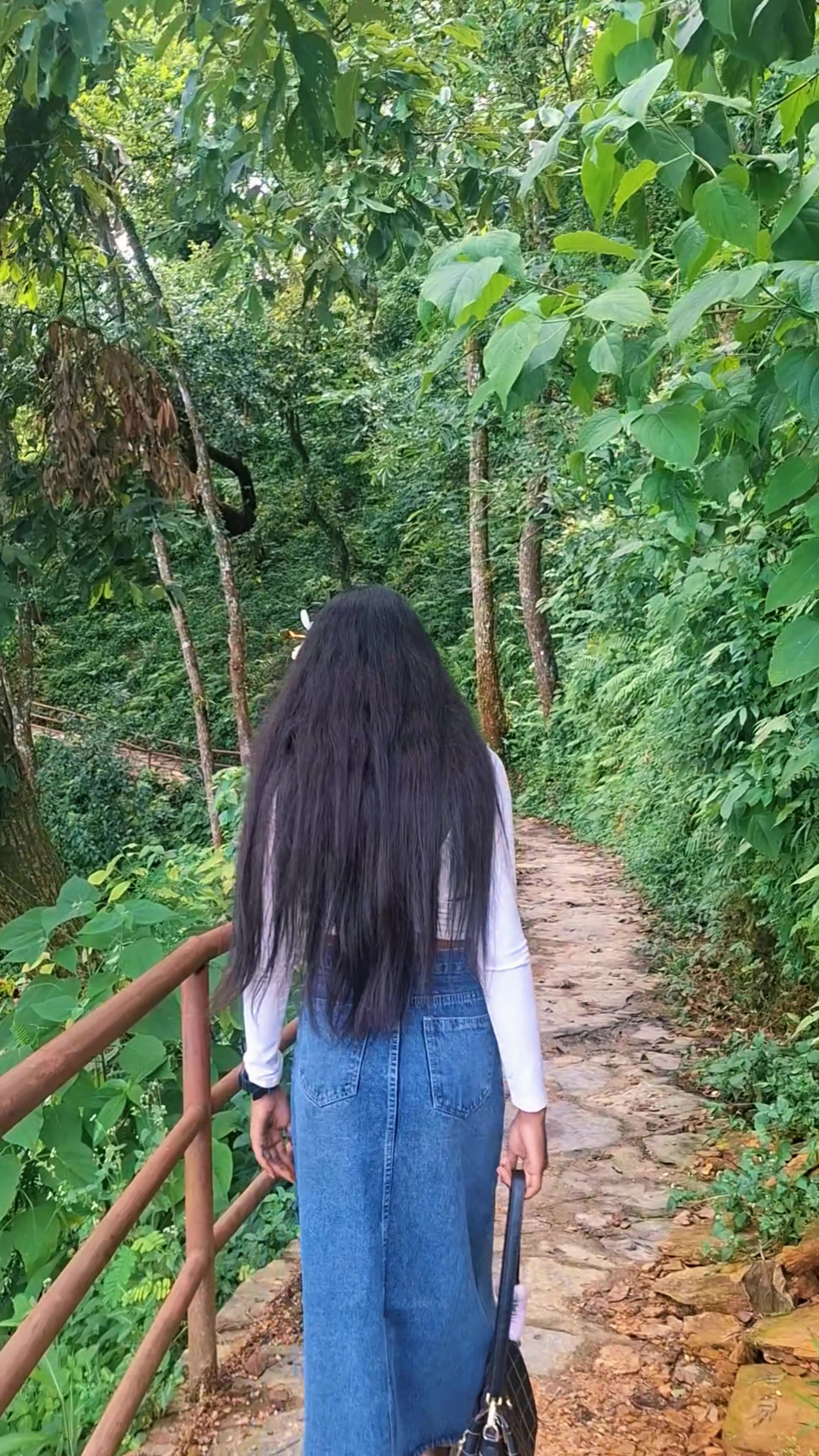 @Mrs.тharuni🕊